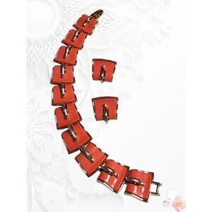 Signed Lisner Link Bracelet Clip On Earrings Set Coral Thermoset Gold Tone